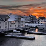 Svinoya Rorbuer Hotel