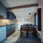 Hotell Svinoya Rorbuer 4*