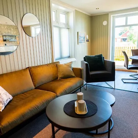 Svinoya Rorbuer 4* Svolvær