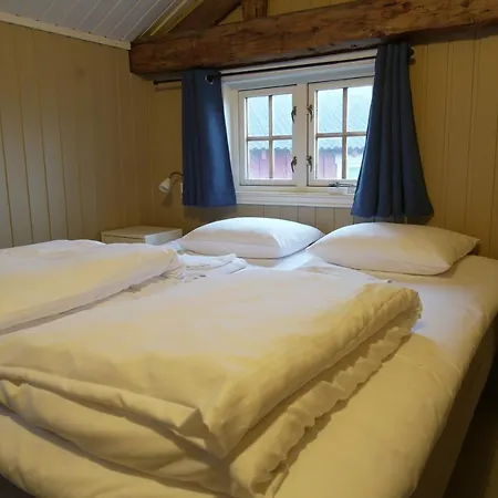 Ferienpark Svinoya Rorbuer 4*