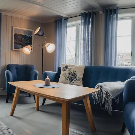 Svinoya Rorbuer 4* Svolvær