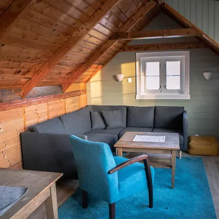 Svinoya Rorbuer 4* Svolvær
