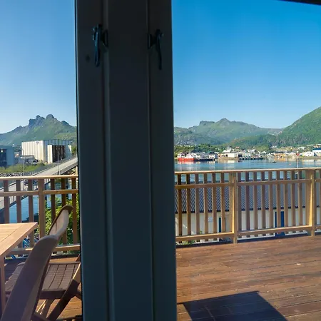 Svinoya Rorbuer 4* Svolvaer