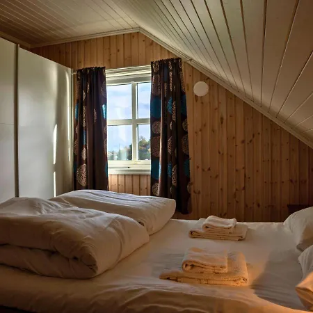 Svinoya Rorbuer 5* Svolvær