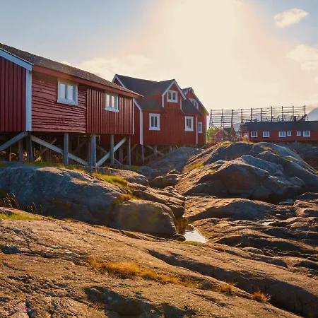 Svinoya Rorbuer 4* Svolvær