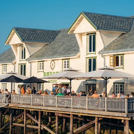 Svinoya Rorbuer