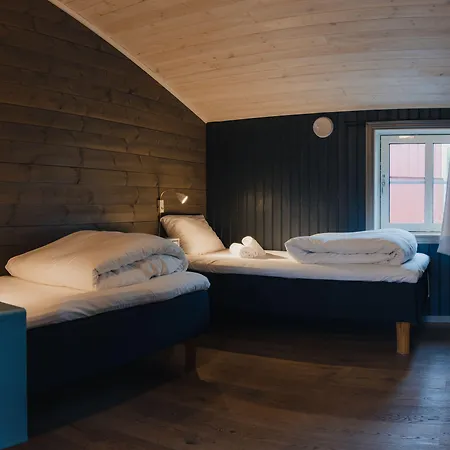 Svinoya Rorbuer Hotel 4*