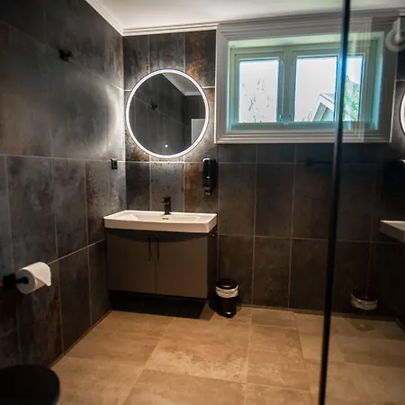 Hotel Svinoya Rorbuer 4*