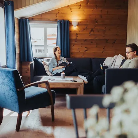 Svinoya Rorbuer 5* Svolvær