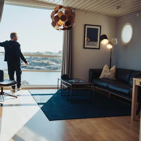 Svinoya Rorbuer 5* Svolvær