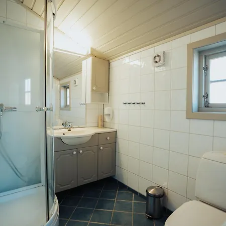 Svinoya Rorbuer Hotel 4*