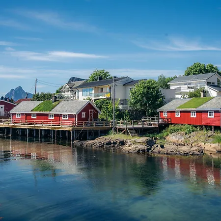 Svinoya Rorbuer 5* Svolvær