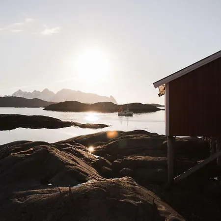 Svinøya Rorbuer 4*