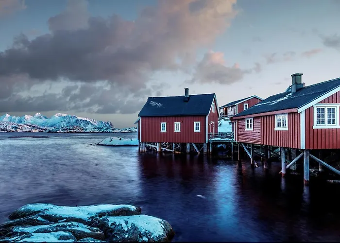 Svinoya Rorbuer 4* Svolvær