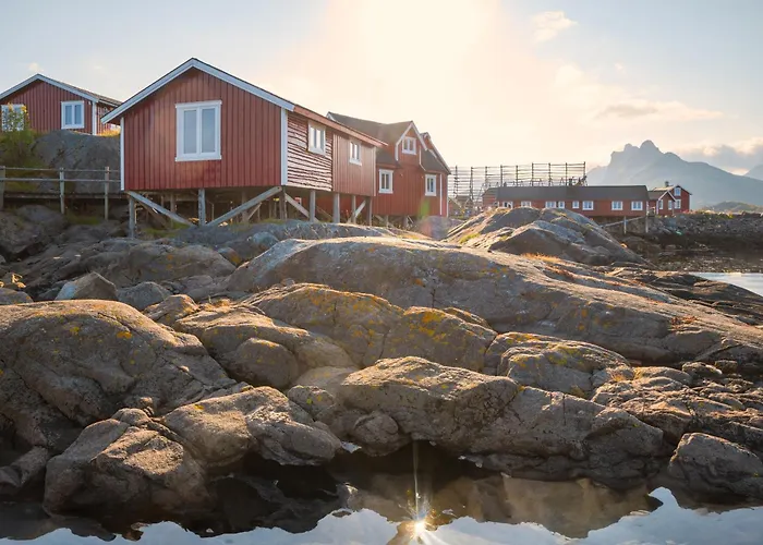 Svinoya Rorbuer 4* Svolvær