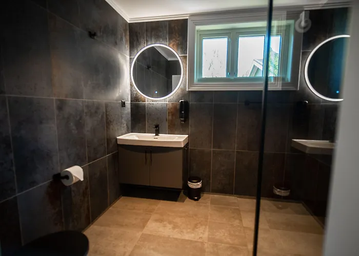 Hotell Svinoya Rorbuer 4*