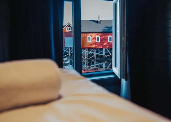 Svinoya Rorbuer 4* Svolvær